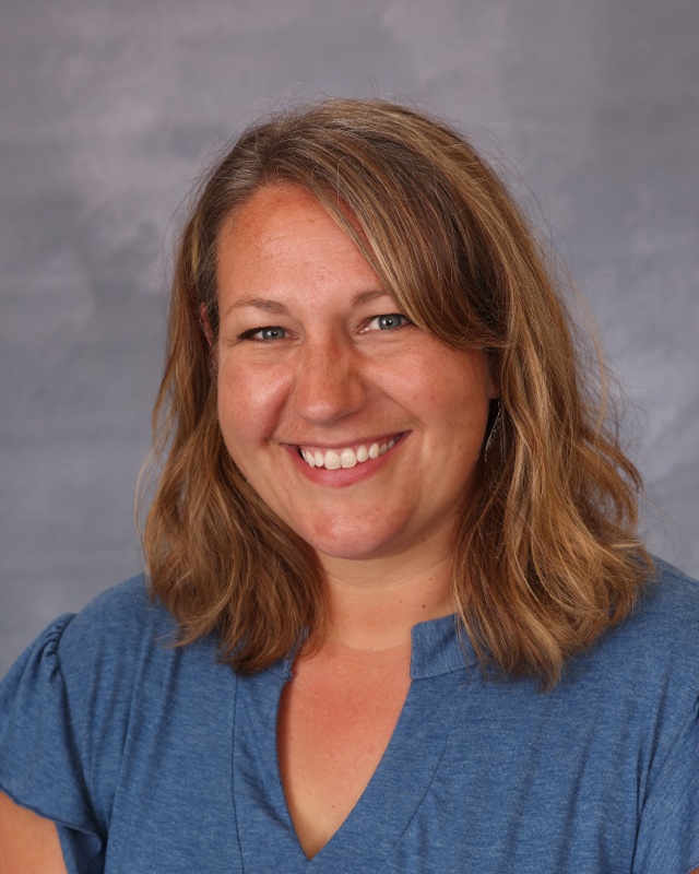 Image of Stephanie Shell